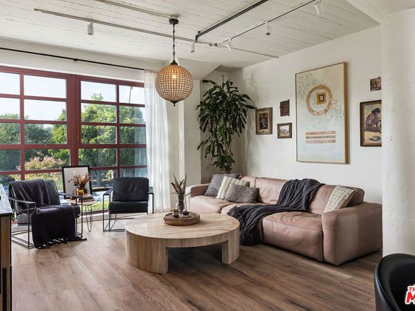 812 Fremont Avenue, Unit 302, South Pasadena, CA 91030