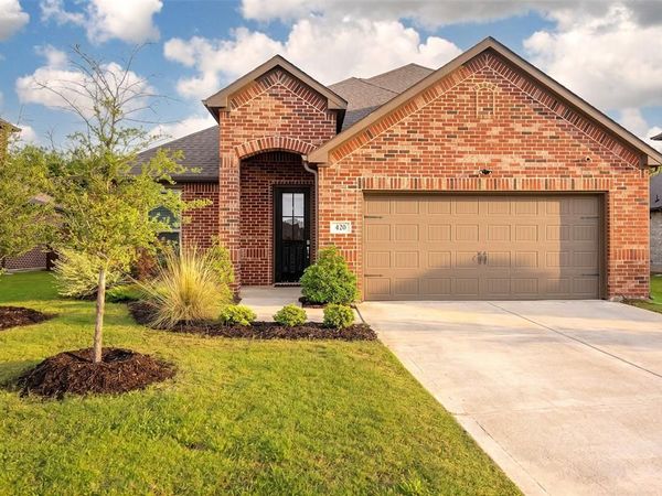 420 Stone Hollow Drive, Ferris, TX 75125