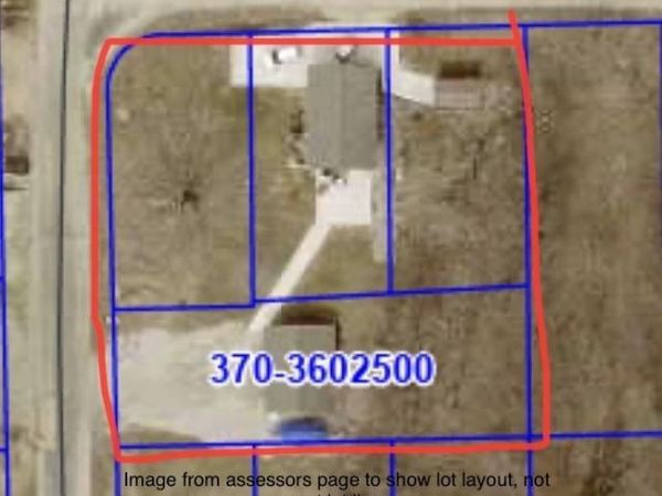 1363 Wilson Ave, Brooklyn, IA 52211