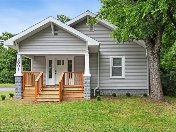 2001 S Locust Street, Pittsburg, KS 66762