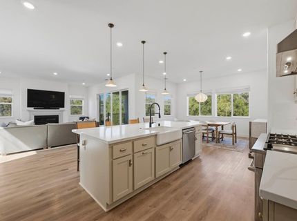 451 Canyon Creek Dr, Auburn, CA 95603 Photo