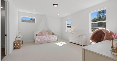 451 Canyon Creek Dr, Auburn, CA 95603 Photo