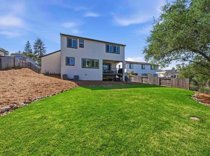 451 Canyon Creek Dr, Auburn, CA 95603 Photo