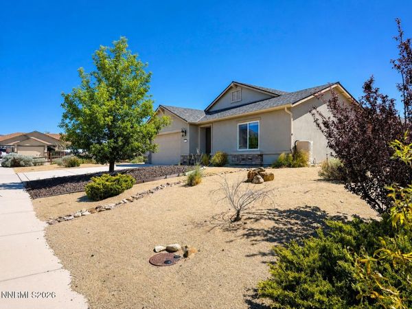 132 Bethpage Road, Dayton, NV 89403