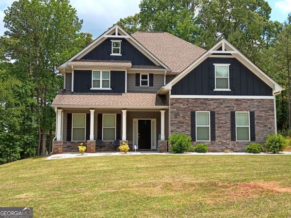 807 Ridgeview Court, Hampton, GA 30228