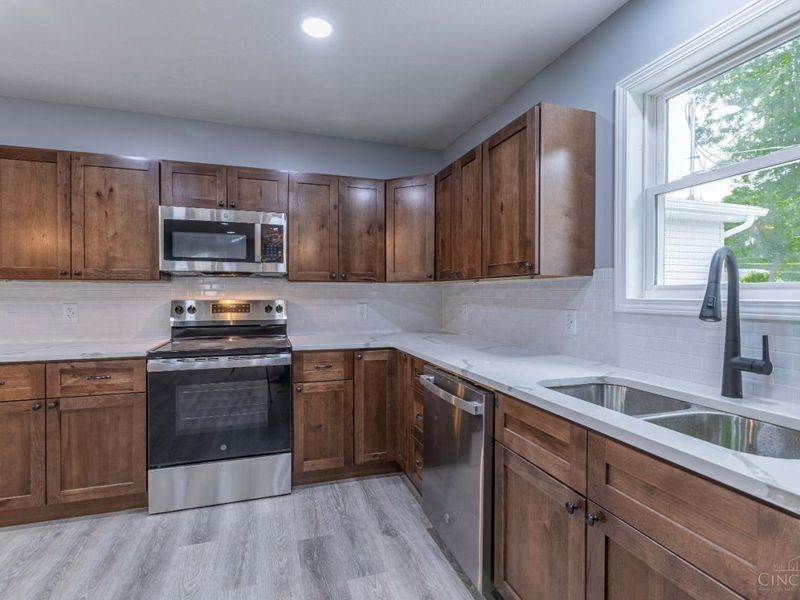 224 High Street, Peebles, OH 45660 Photo 6