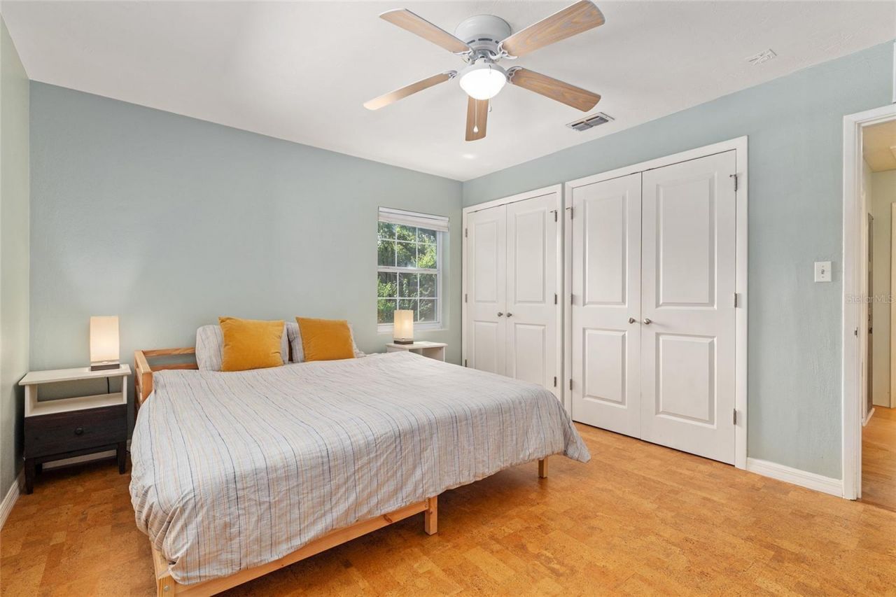 1714 NE 6th Terrace , Gainesville, FL 32609 Photo