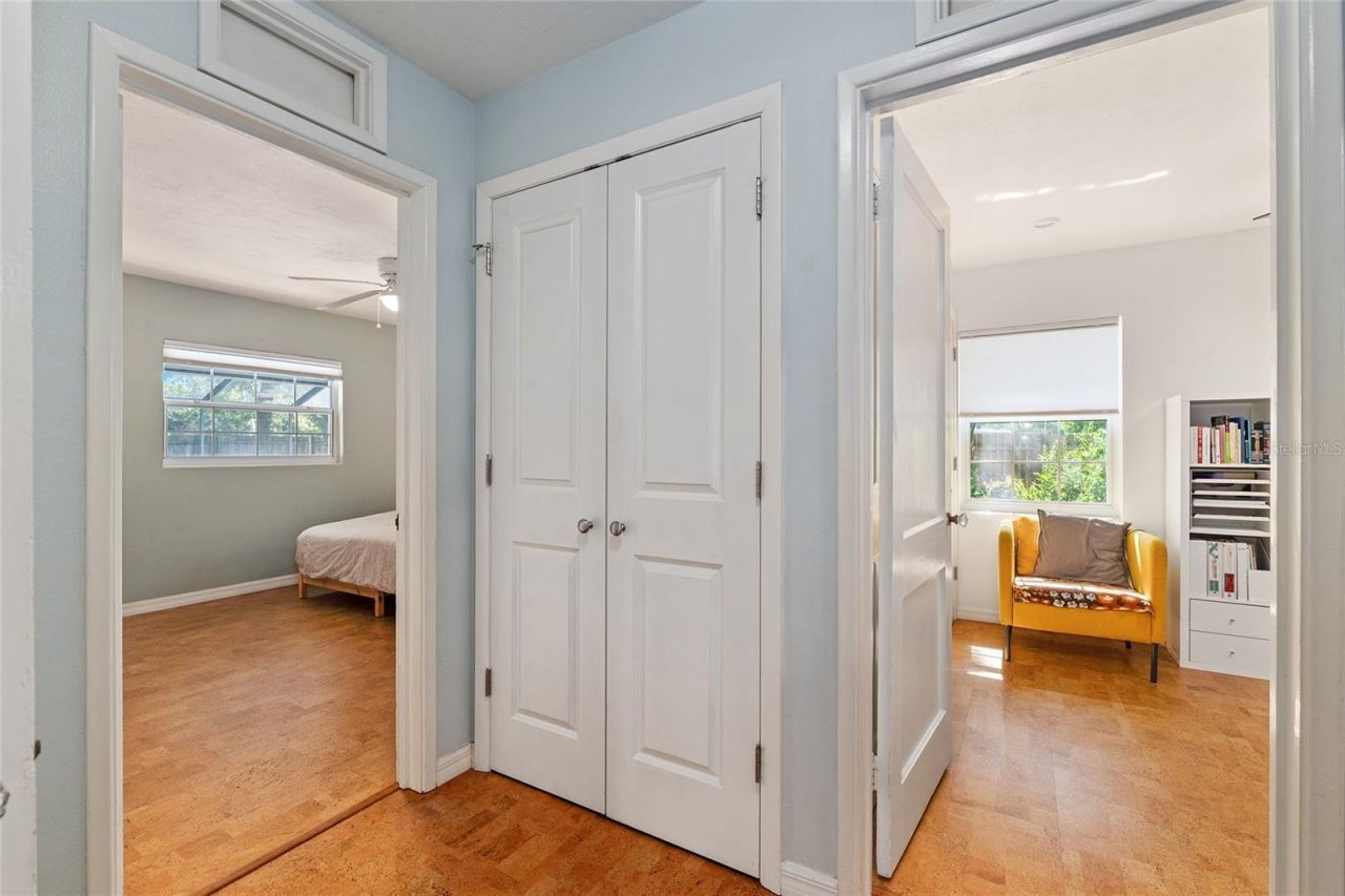 1714 NE 6th Terrace , Gainesville, FL 32609 Photo