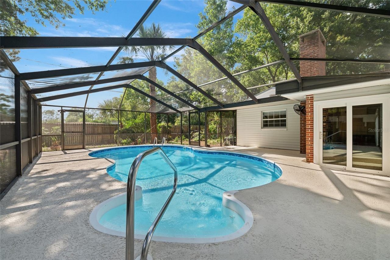 1714 NE 6th Terrace , Gainesville, FL 32609 Photo