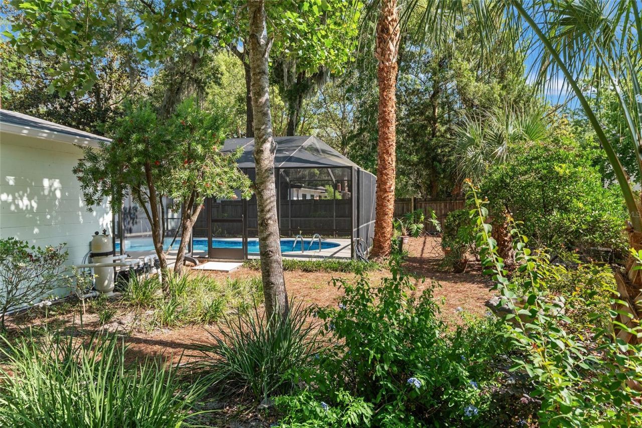 1714 NE 6th Terrace , Gainesville, FL 32609 Photo