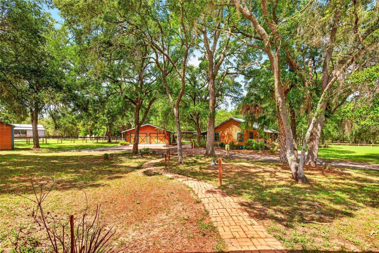 11630 SE 78th Street , Morriston, FL 32668 Photo