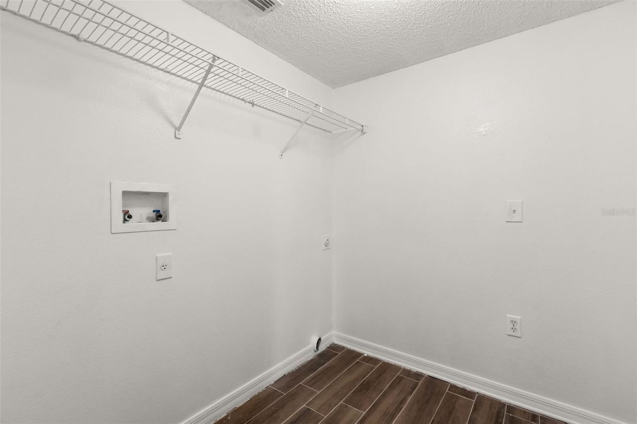 4232 Stonefield Drive , Orlando, FL 32826 Photo