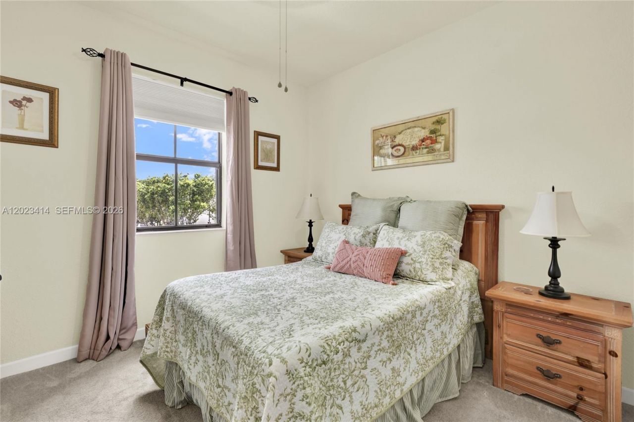 3785 NE 2nd St , Homestead, FL 33033 Photo