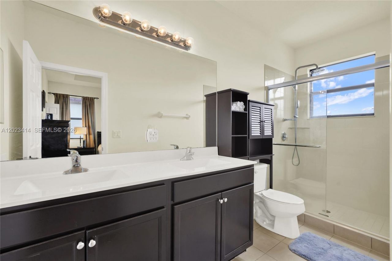 3785 NE 2nd St, Homestead, FL 33033 Photo