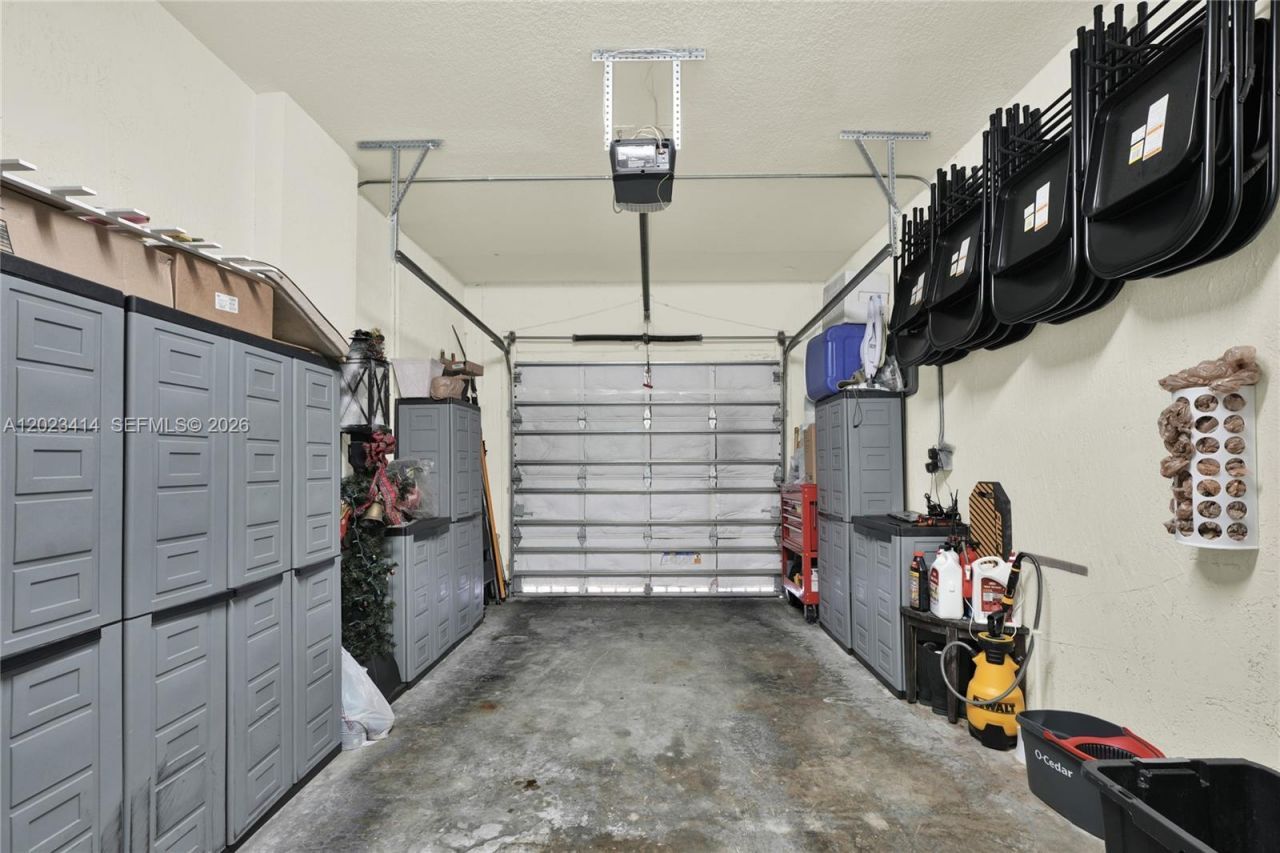 3785 NE 2nd St , Homestead, FL 33033 Photo