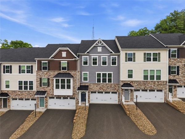 117 Moyer Hill Dr, Cranberry Twp, PA 16066