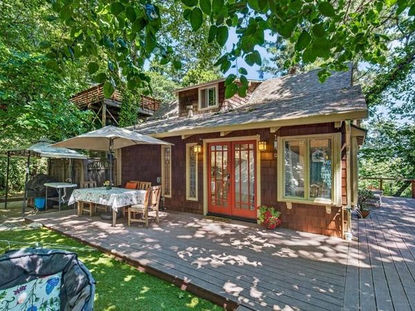 21550 Locust Drive, Los Gatos, CA 95033