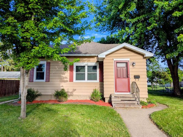 464 Grand Street, Winona, MN 55987
