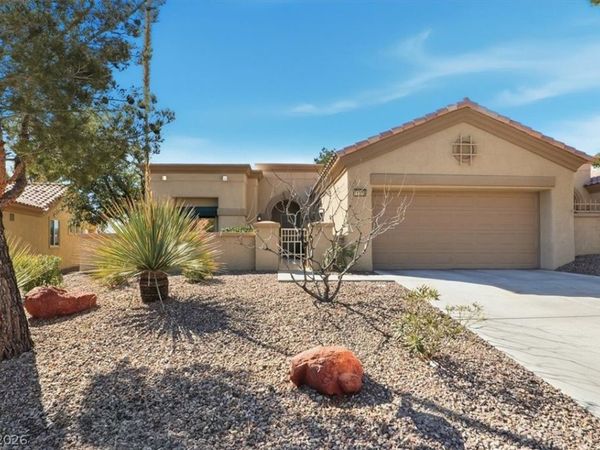 11013 Mission Lakes Avenue , Las Vegas, NV 89134
