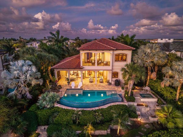 26 Cannon Royal Drive, Shark Key, FL 33040