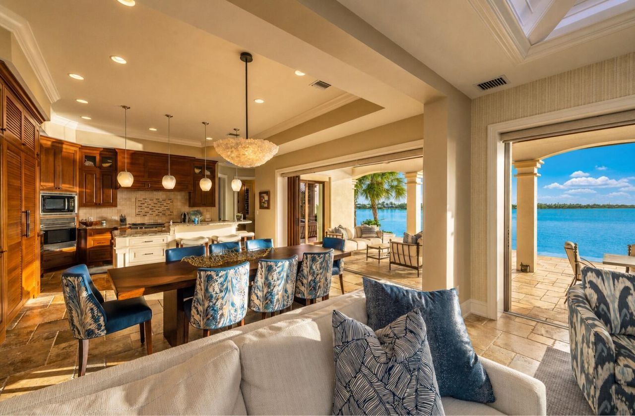 26 Cannon Royal Drive, Shark Key, FL 33040 Photo
