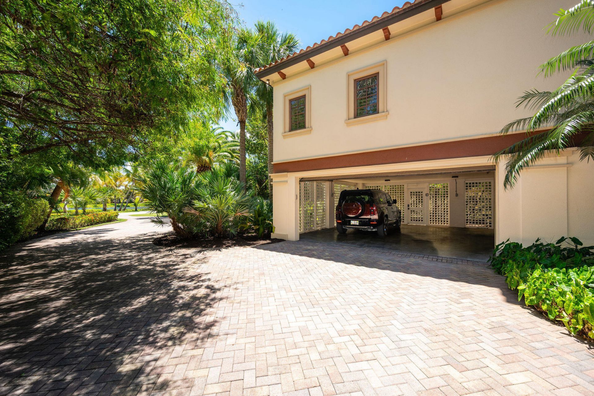 26 Cannon Royal Drive, Shark Key, FL 33040 Photo