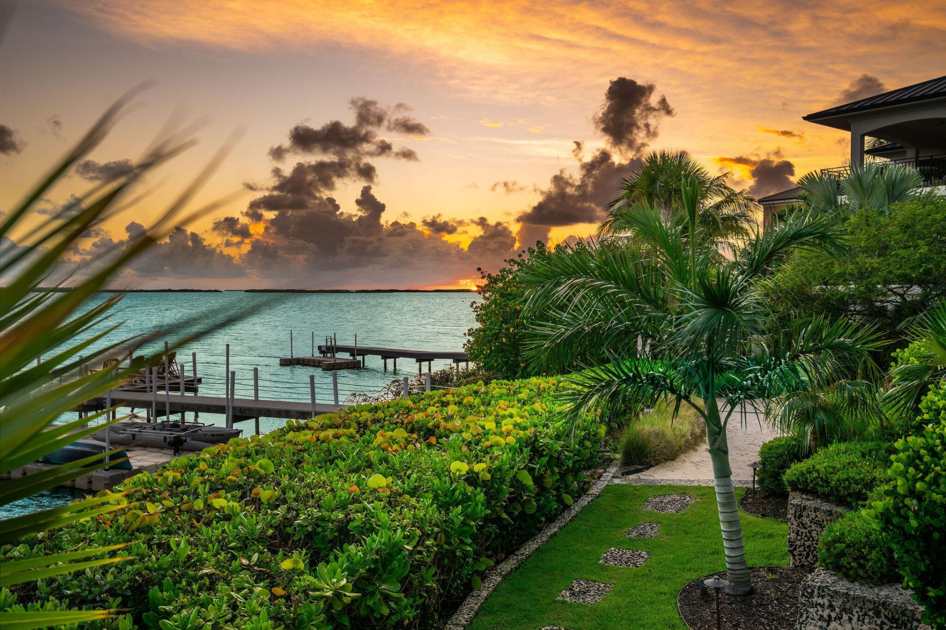 26 Cannon Royal Drive, Shark Key, FL 33040 Photo