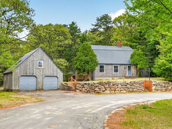 5 Fathom Ln, Wareham, MA 02571