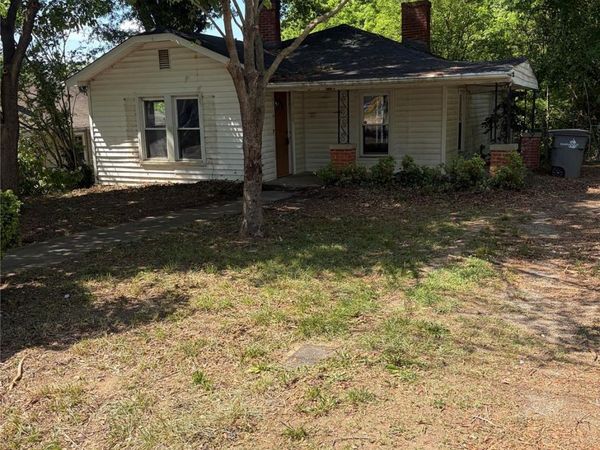 530 W 8th Street , Kannapolis, NC 28081