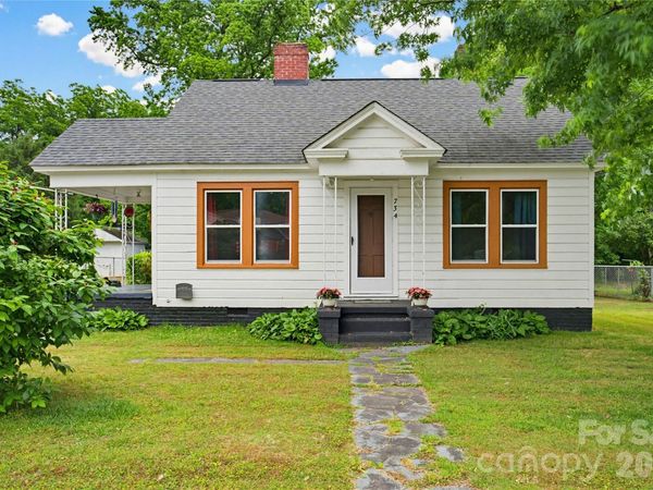 734 Tanglewood Drive, Salisbury, NC 28144