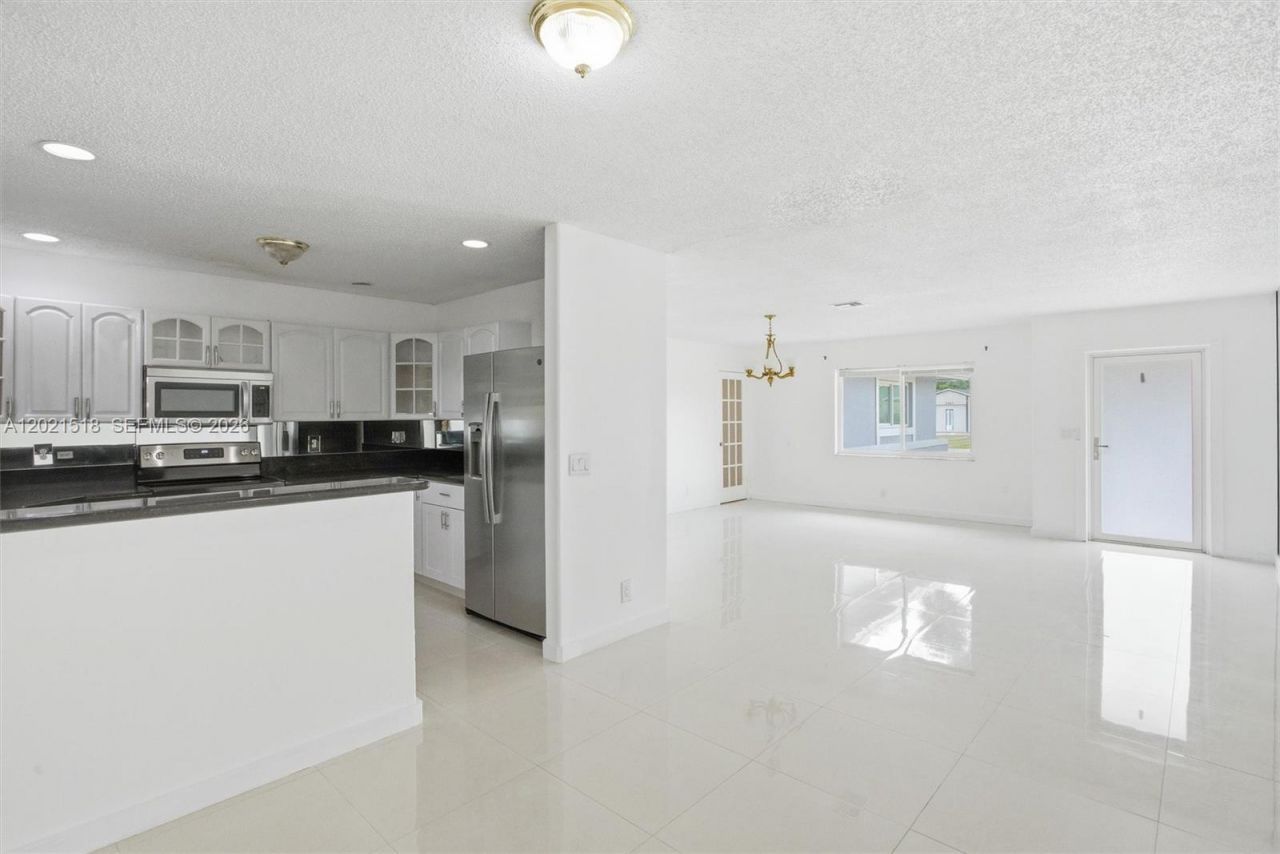 7434 Thatcher Ave, Unit 7434, Lake Worth, FL 33462 Photo