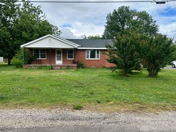 520 & 540 Smith Ln, Tuscumbia, AL 35674