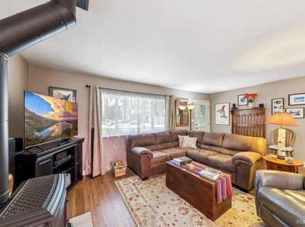 846 Placer Avenue, South Lake Tahoe, CA 96150 Photo