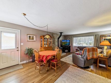846 Placer Avenue, South Lake Tahoe, CA 96150 Photo