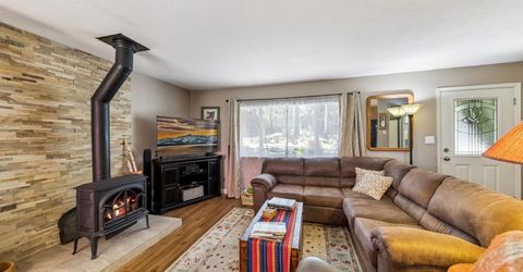 846 Placer Avenue, South Lake Tahoe, CA 96150 Photo