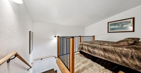 1462 Chinquapin Drive, South Lake Tahoe, CA 96150 Photo