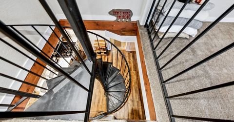 1462 Chinquapin Drive, South Lake Tahoe, CA 96150 Photo
