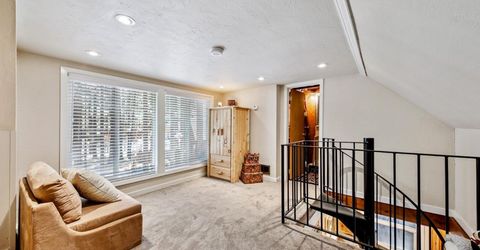 1462 Chinquapin Drive, South Lake Tahoe, CA 96150 Photo