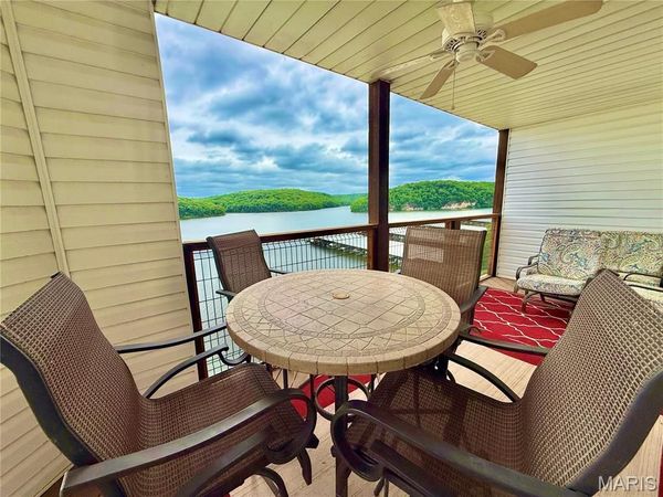 222 Park Place Lane, Unit 2A, Kaiser, MO 65047