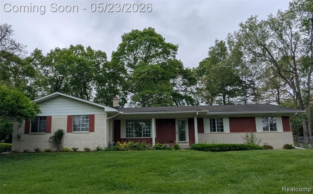 8887 Clark Road , Springfield Township, MI 48346 Main Photo