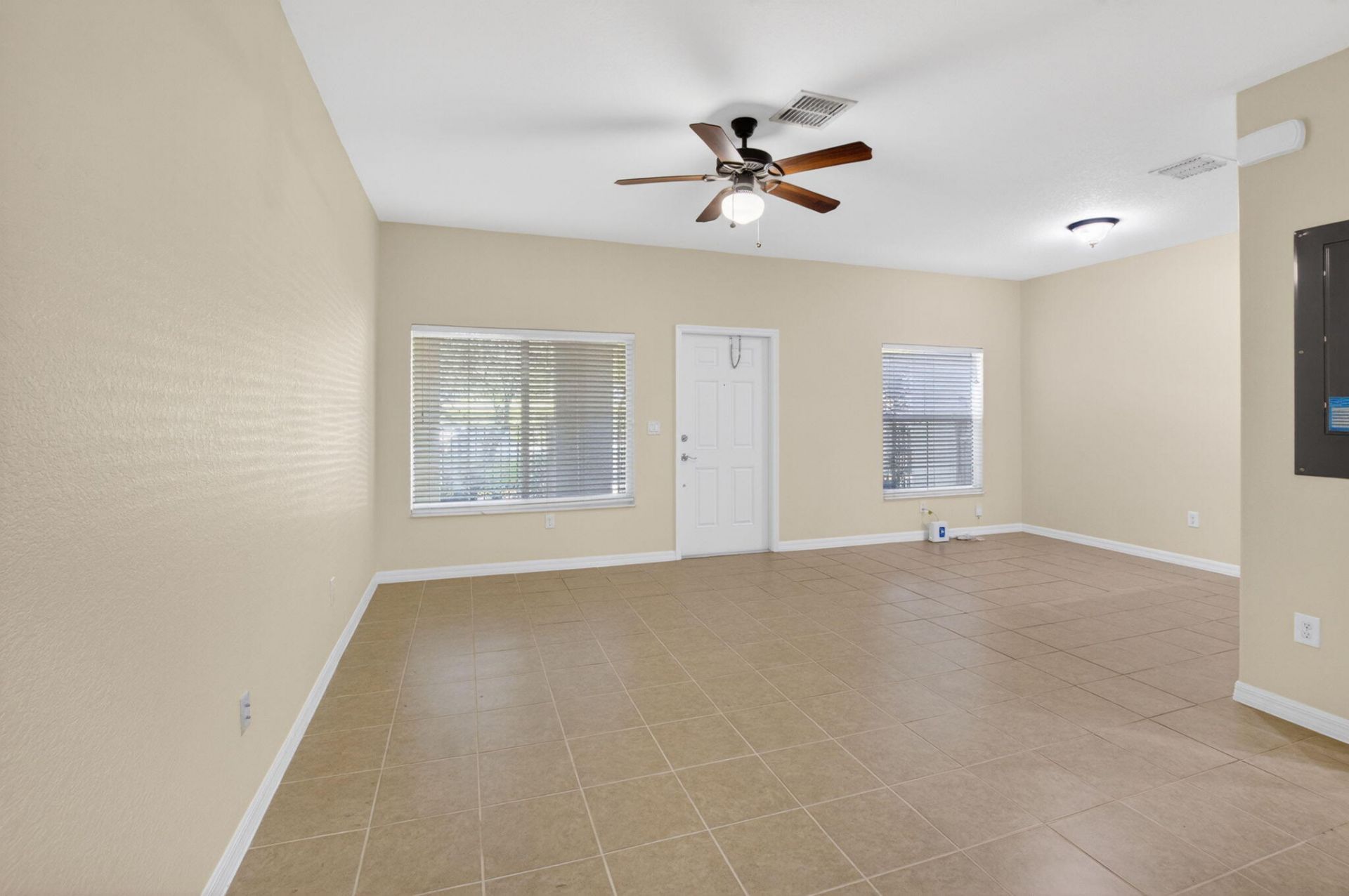 340 Lake Monterey Circle, Boynton Beach, FL 33426 Photo
