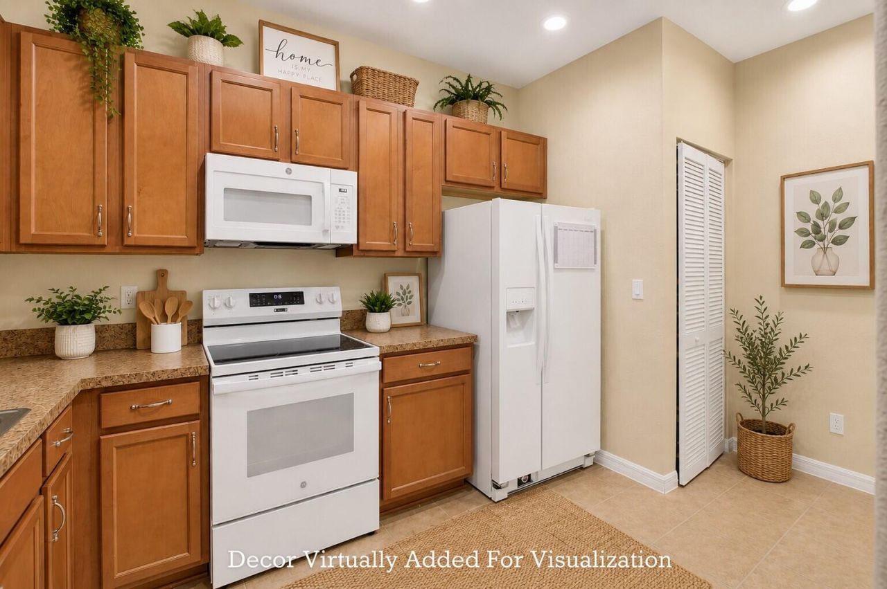 340 Lake Monterey Circle, Boynton Beach, FL 33426 Photo