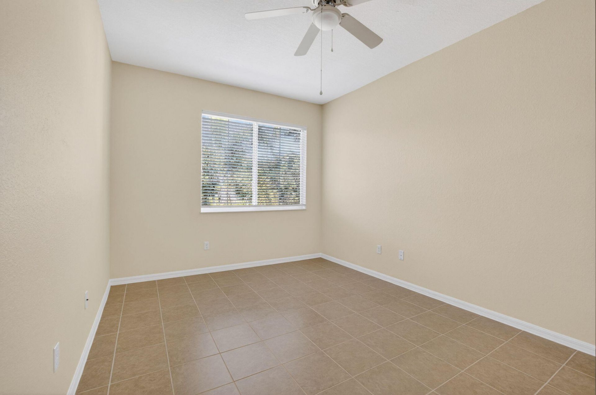 340 Lake Monterey Circle, Boynton Beach, FL 33426 Photo