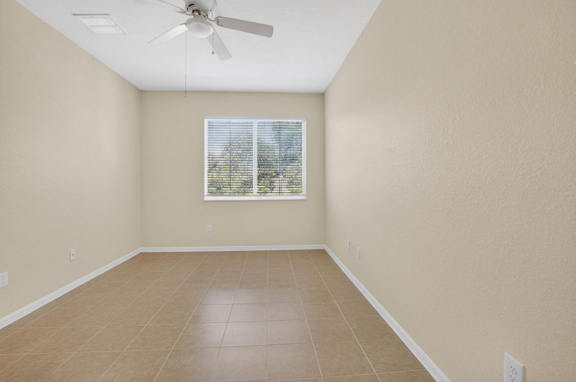 340 Lake Monterey Circle, Boynton Beach, FL 33426 Photo
