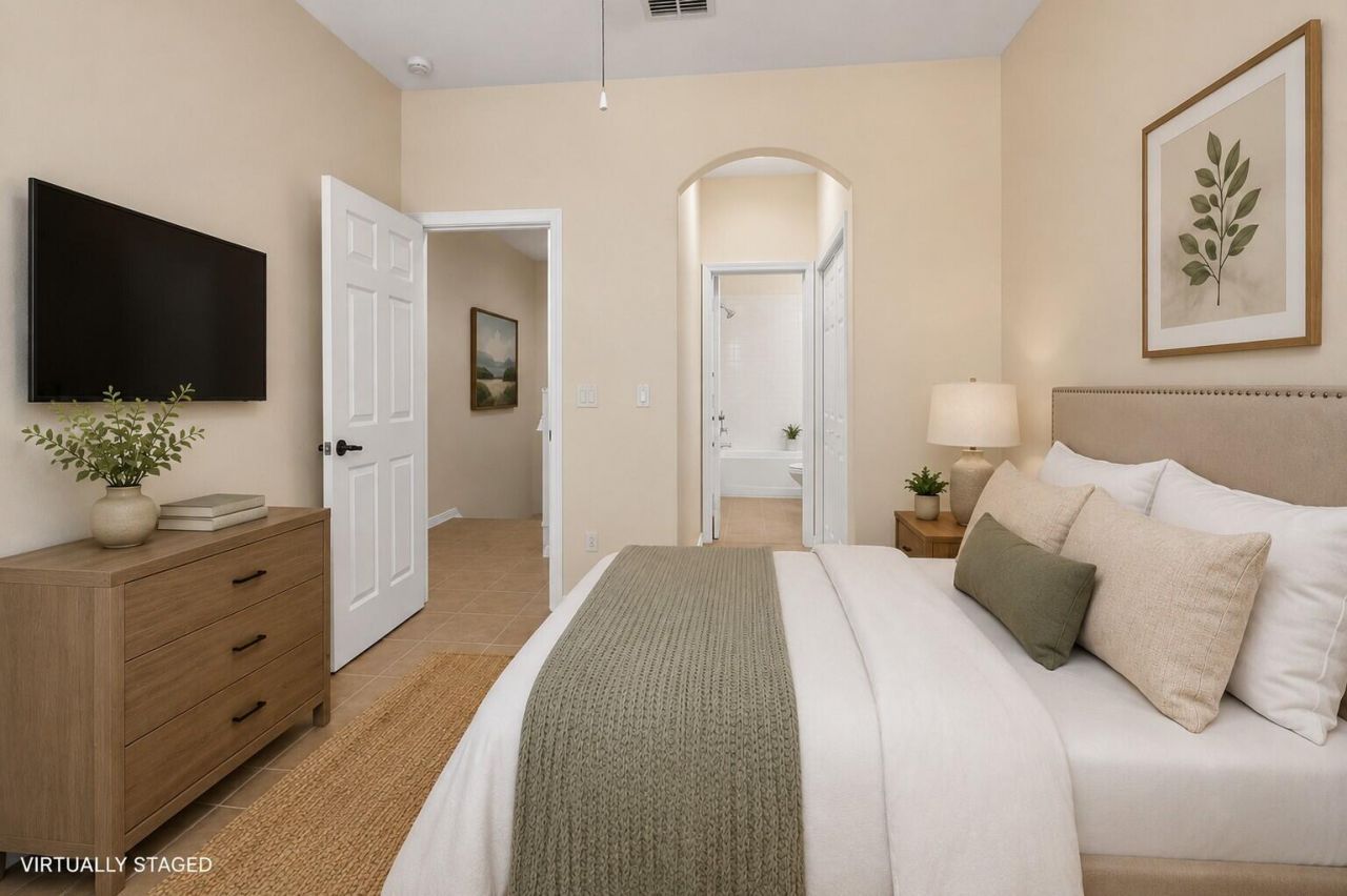 340 Lake Monterey Circle, Boynton Beach, FL 33426 Photo