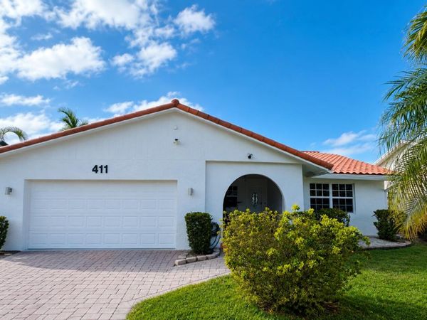 411 SE 4th Street, Dania Beach, FL 33004