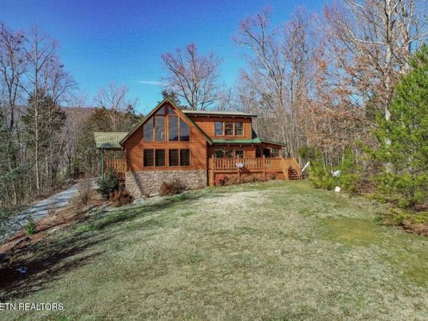 1084 Clearview Drive, Newport, TN 37821