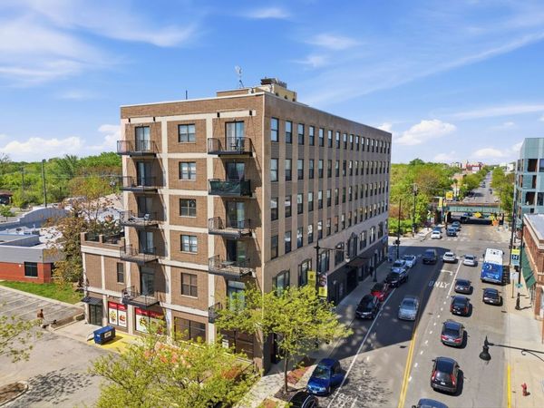 1791 W Howard Street , Unit 302, Chicago, IL 60626