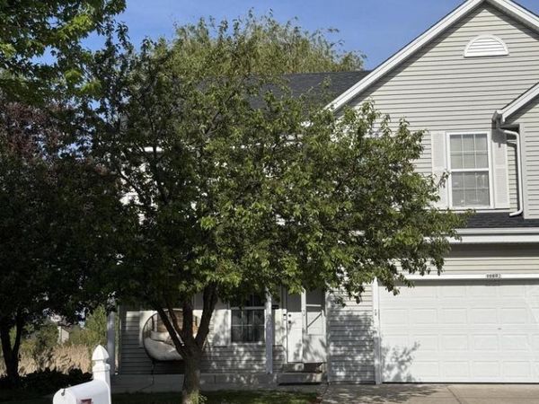 10802 S Shepard AVENUE, Oak Creek, WI 53154