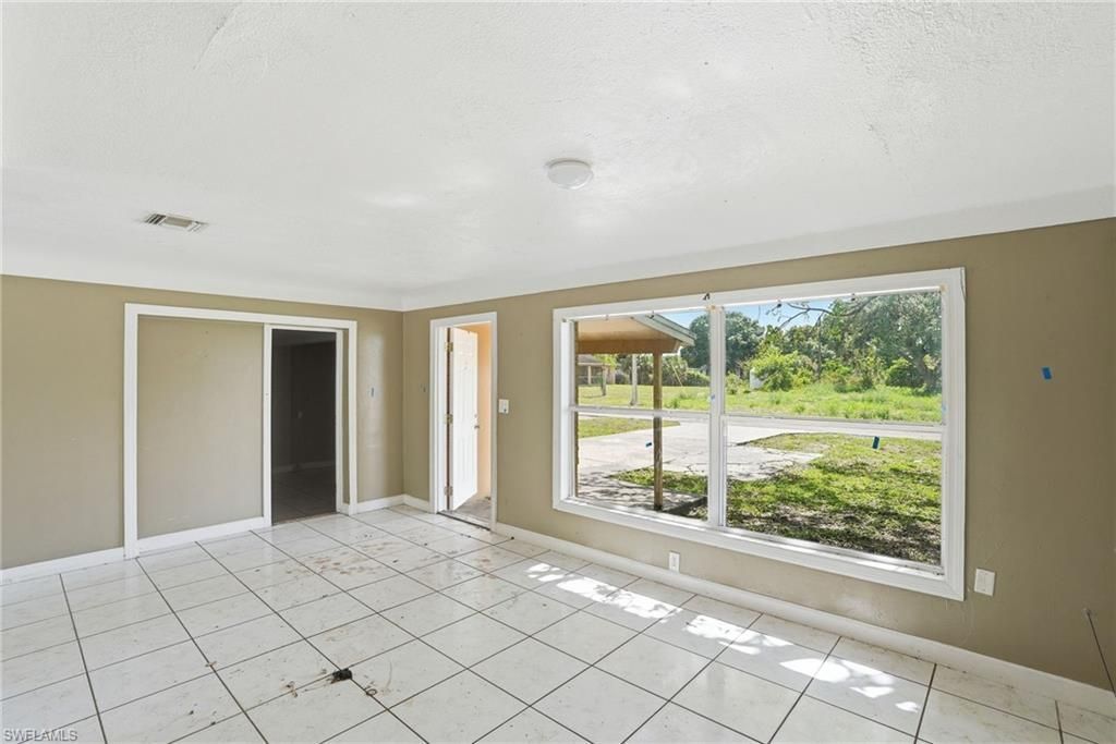 1507 Bert Dr, Fort Myers, FL 33916 Photo